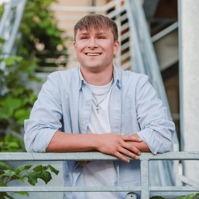 Dream Big Recipient: AJ Maloney from Center Point-Urbana High School